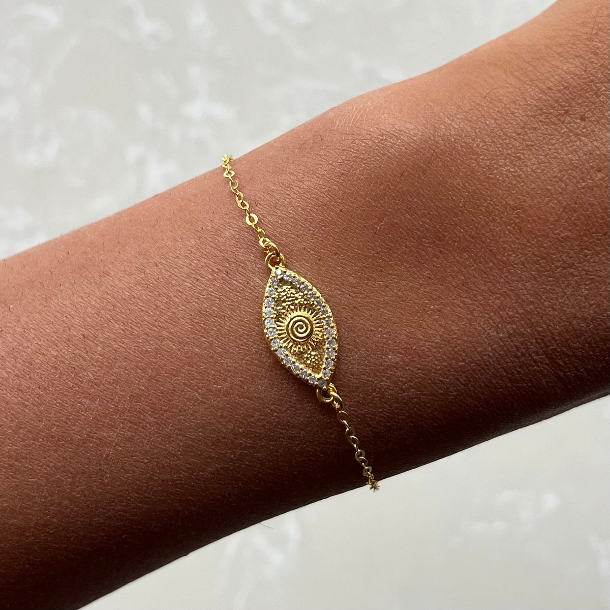 Acantha Clear Gold Chain Bracelet