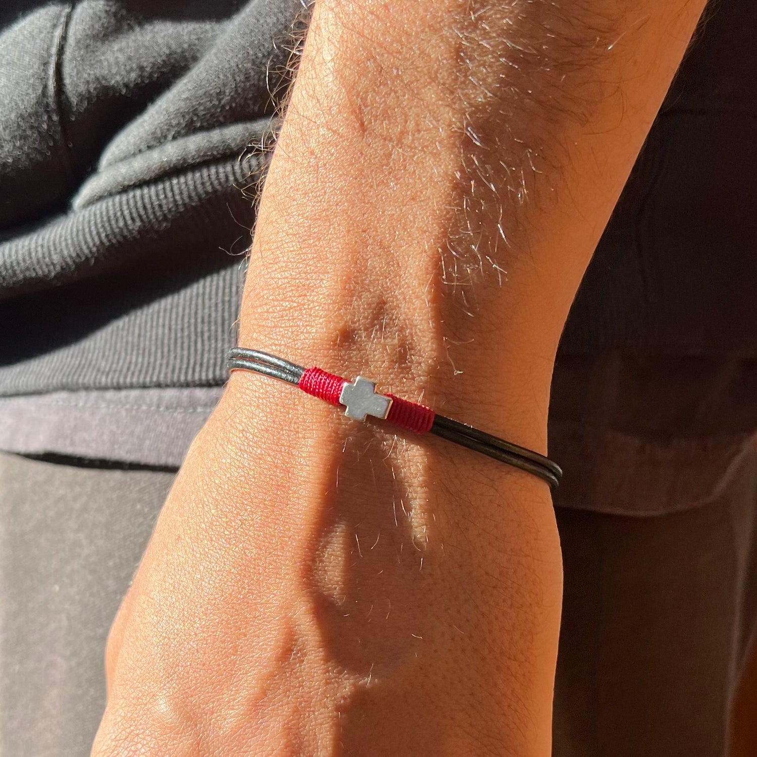 Jim Red Cross Leather Bracelet