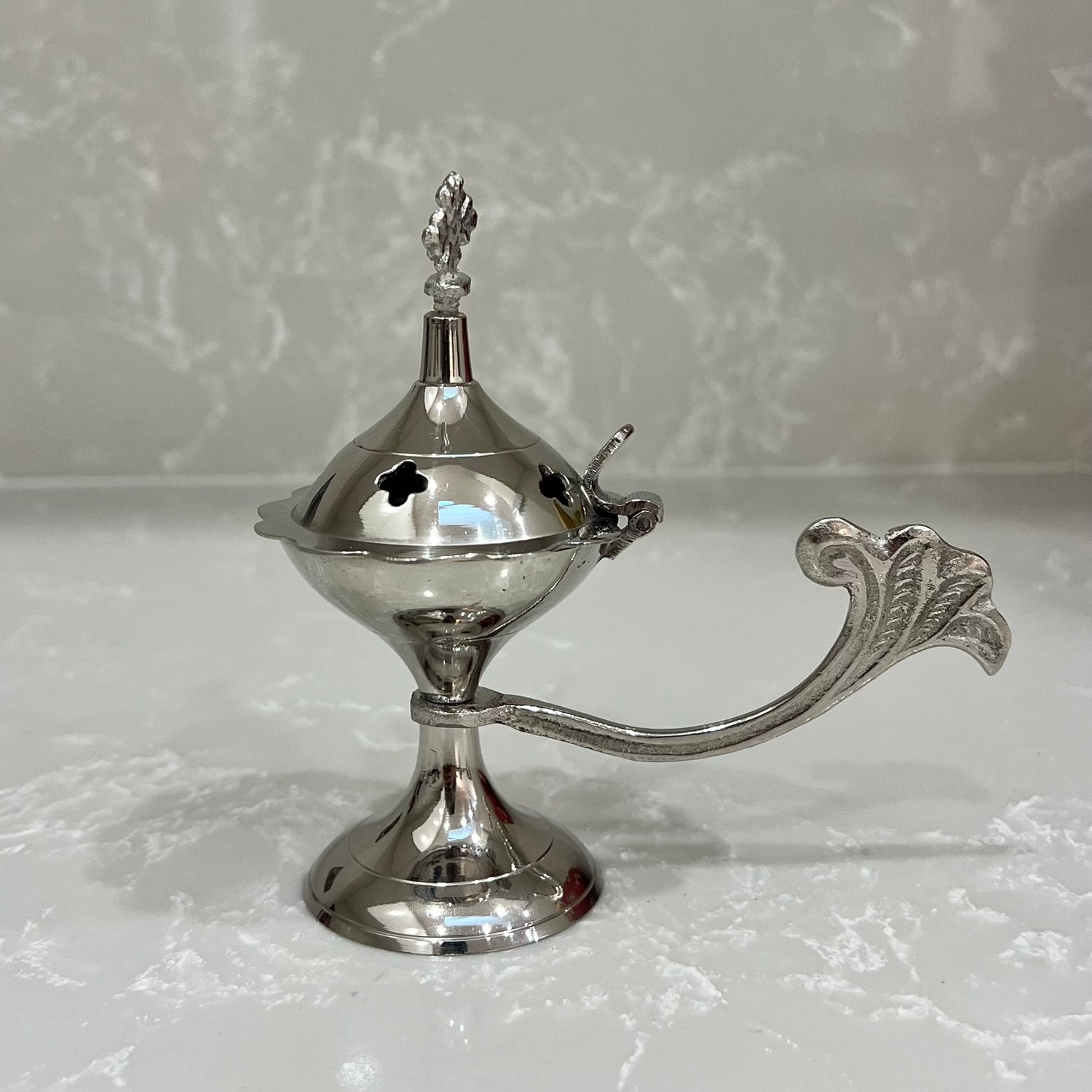 Silver Thimiato