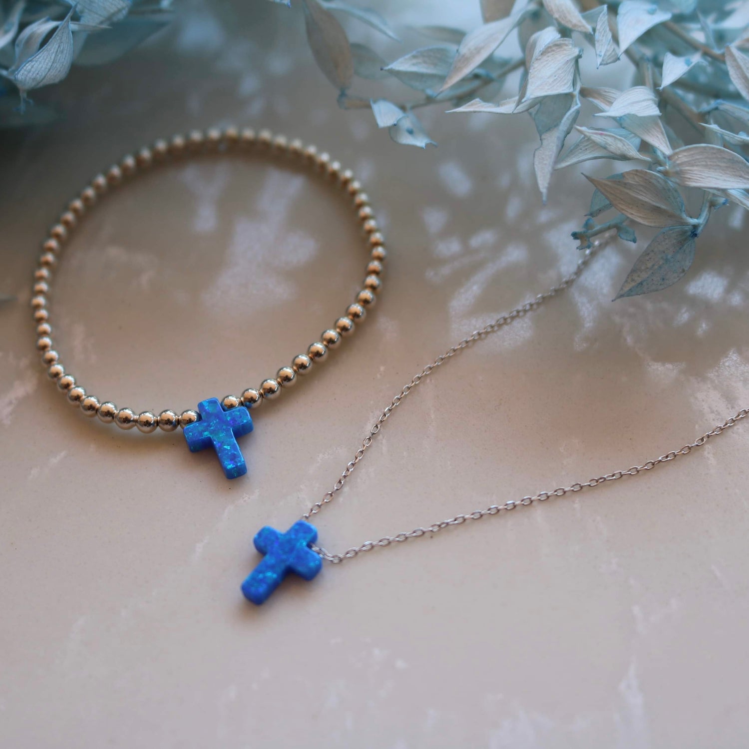 Gigi Dark Blue Gold Necklace