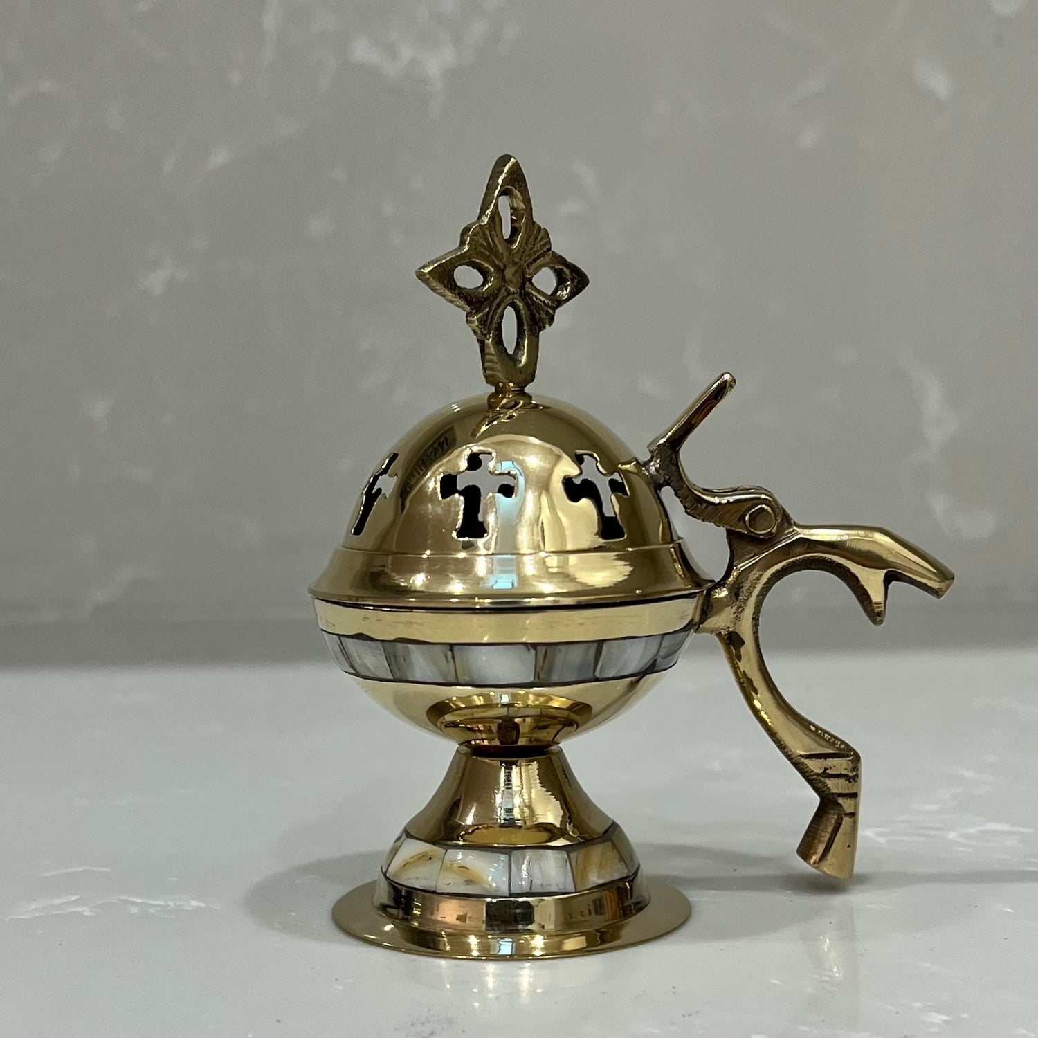 Round Brass Mother Of Pearl Thimiato