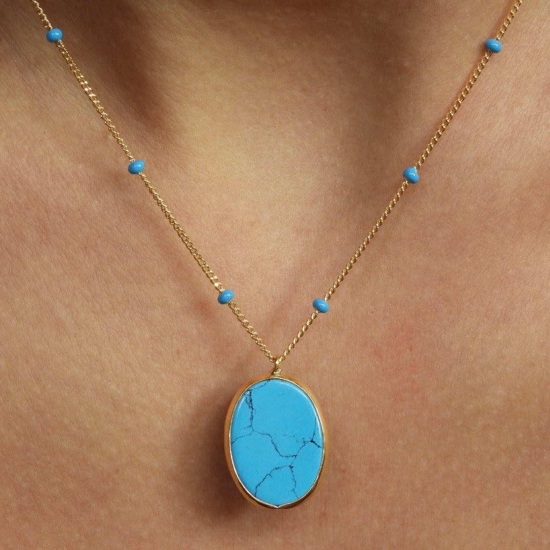 Turquoise Quartz 22K Gold Necklace