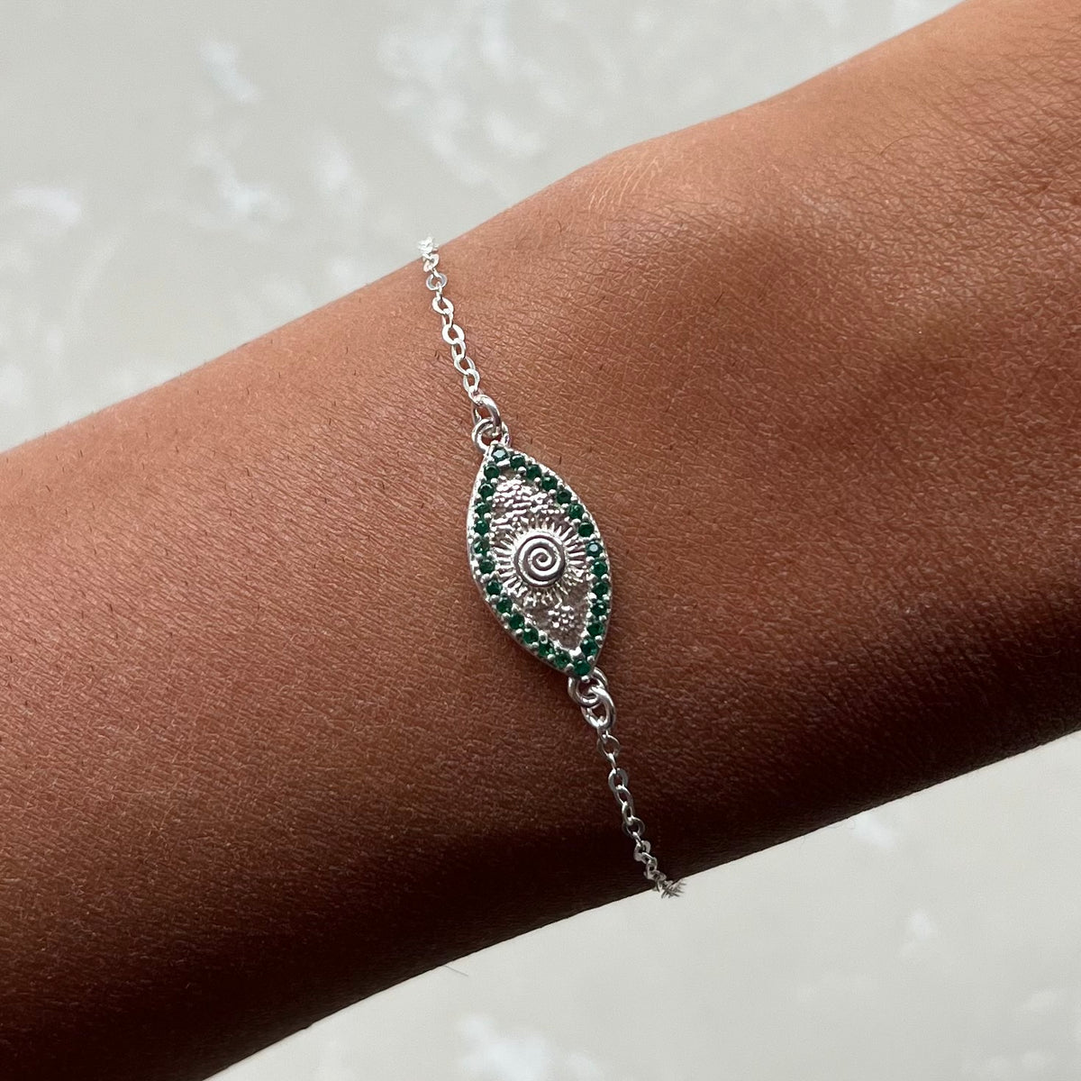 Acantha Green Silver Chain Bracelet