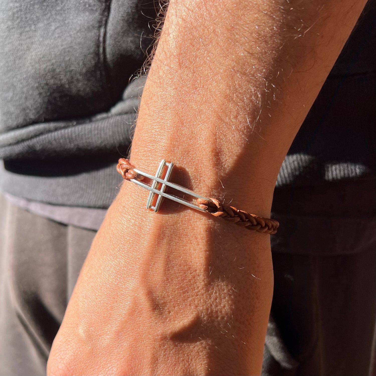 Leon Light Brown Leather Bracelet