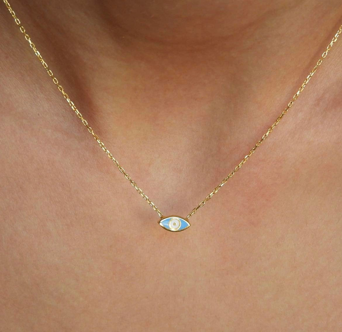 {{ product_title }} - Mimi Mati